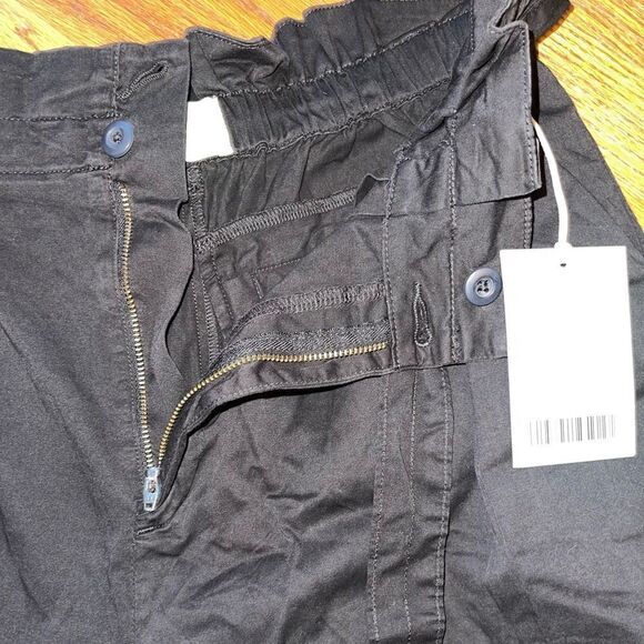 Everlane The Paperbag Black Pants - Picture 13 of 14